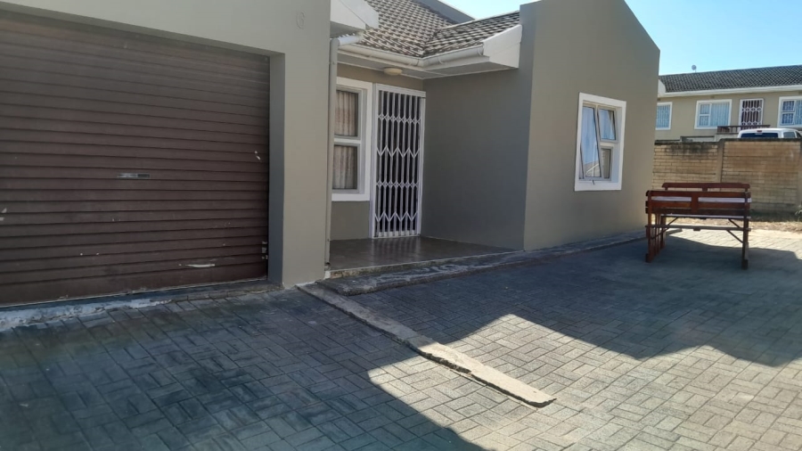 3 Bedroom Property for Sale in Haven Hills Eastern Cape